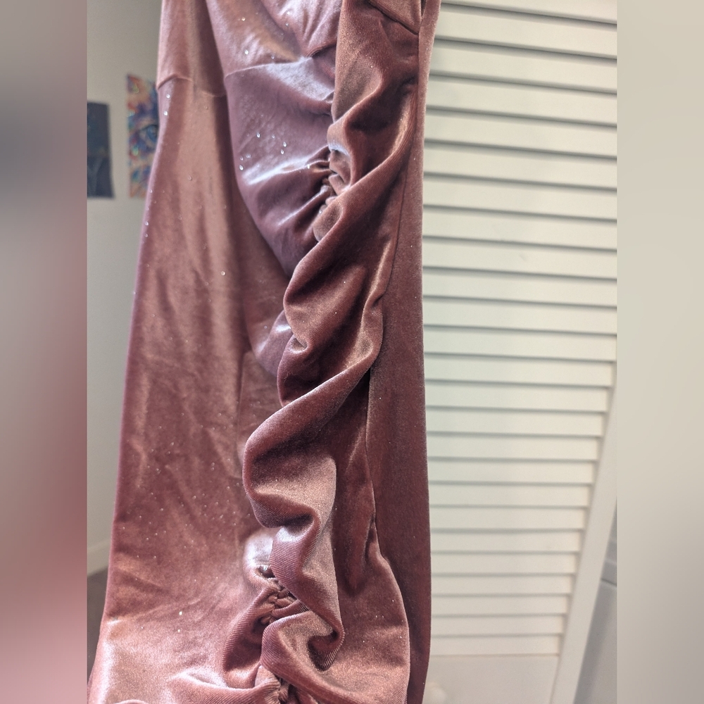 Shein‎ Elegant Pink Ruched Velvet Dress Size XL - Picture 5 of 11